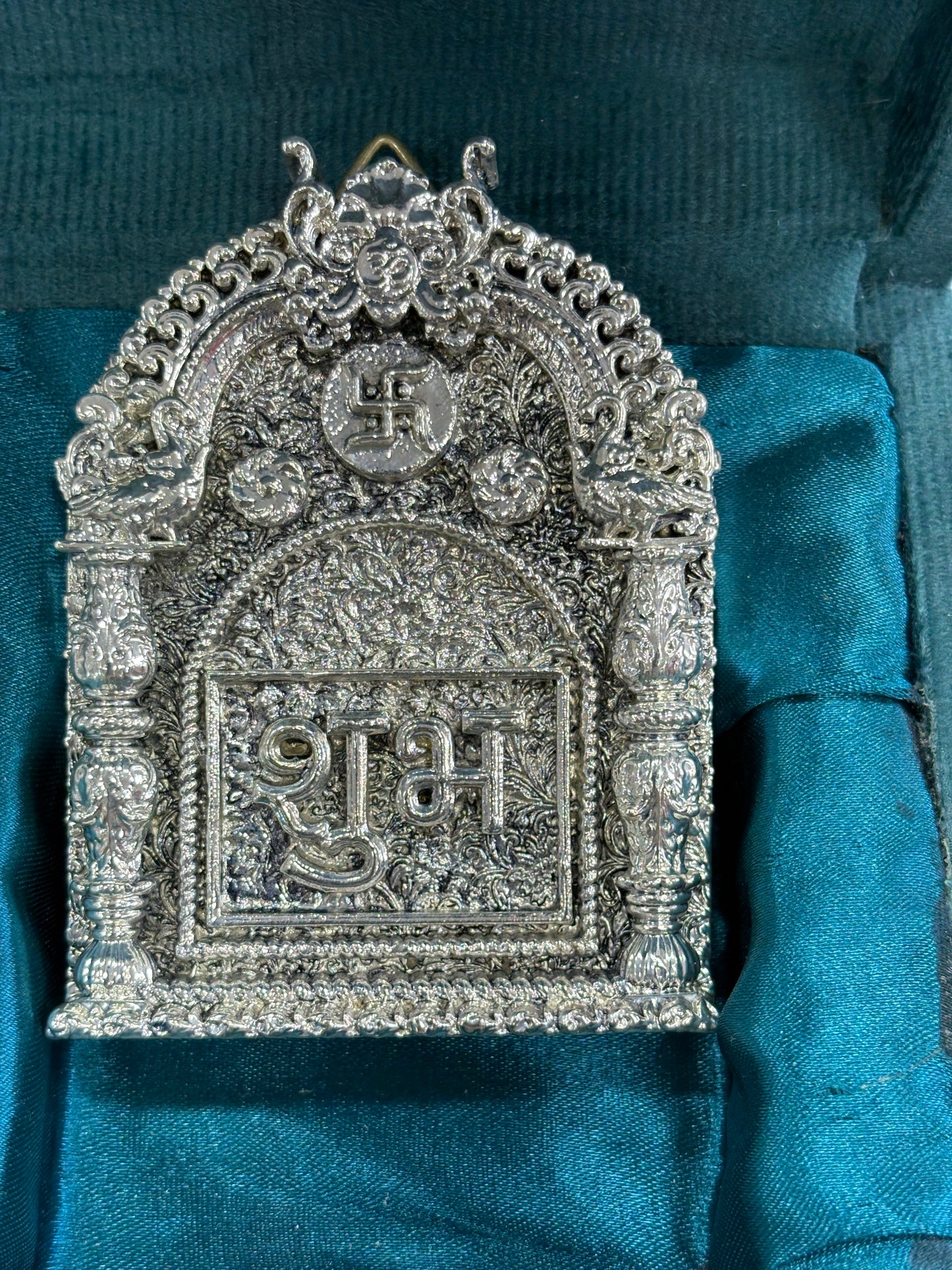999 Silver-Plated "Shubh Labh" Wall Hanging Plaques in Velvet Gift Box (Set of 2)